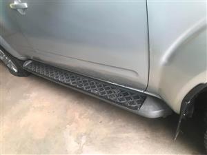 Pathfinder side steps 4k for both left and right