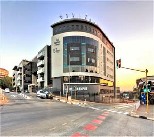 433m² office space to let in Parktown