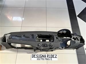 BMW E85 Z4 INTERIOR DASHBOARD AVAILABLE.
