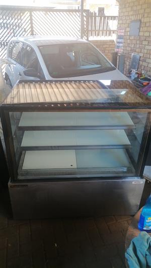 Second hand Catering equipment for retail stores