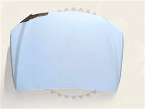 ISUZU D MAX BONNET AVAILABLE FOR SALE IN GOOD CONDITION