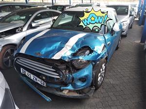 2015 MINI Cooper 1.6 engine starts