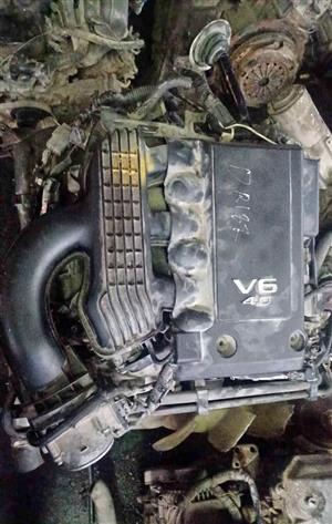 Nissan pathfinder 4.0L Vq40 engine for sale