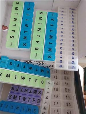 Pill plastic boxes Used