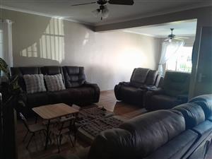 3 Beds 1 Bath House