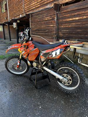 KTM 200