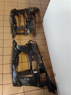 BMW (G20) BASIC MOUNTING BRACKETS LEFT AND RIGHT FOR SALE