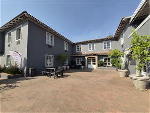 Offices to let in Hyde Park, Sandton