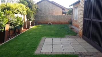 3 Bed 2 Bath Pet Friendly Garden Double Garage Secure Townhouse Modern Ease Natural Charm