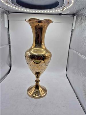 Vintage brass vase madi in India