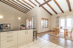 Apartment For Sale in Weltevreden Park