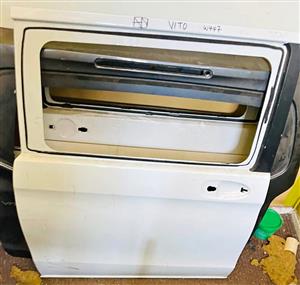 Mercedes Benz Vito W447 slide door
