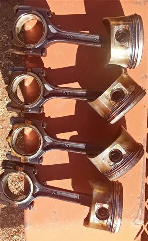 TATA INDICA 1.4 PISTONS WITH CONRODS