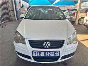 2006 VW POLO BUJWA 1.6 Transmission: Manual  Mileage:  Fuel type: Petrol  White