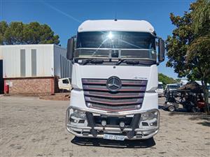 MERCEDES-BENZ ACTROS 2652 TRUCK 