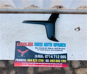 Toyota Hilux GR sport right bumper moulding (2026)