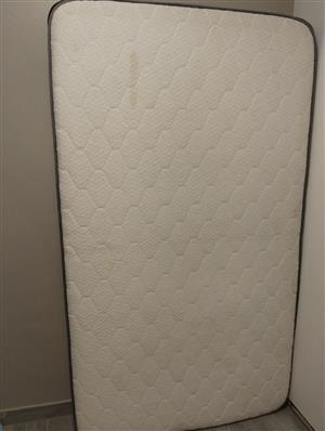 Orthopedic single bed mattress and base