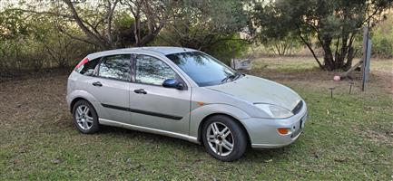 2001 Ford Focus 2L 