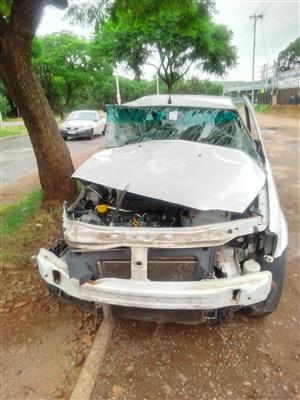 Nissan Np200 stripping for spares 2018