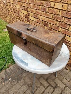 Rustic steel trunk for sale.L 66 x W 23cm x H 27cm
