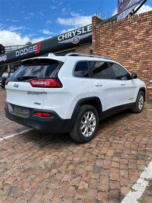 📞 Call Us Now: 012 377 1127 For new and used Jeep Cherokee KL spares. 