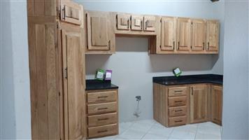 White oak kombuise vanaf R45000