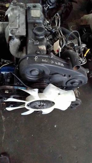 HYUNDAI D4BB 2.6L NON TURBO COMPLETE ENGINE FOR SALE