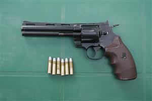 KWC BB Revolver - 6 inch barrel, black colour