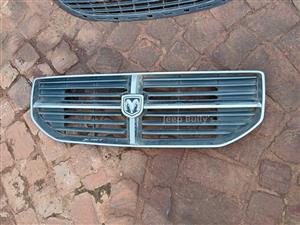 Grill From Stripped Dodge Caliber 