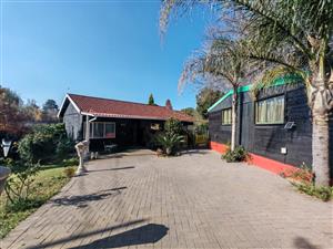 Charming 3 bedroom - Wooden home for sale in Sasolburg