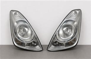 for sale 2010 Hyundai H-1 2.4 Used Headlight