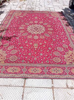 Large area rug  Machine made