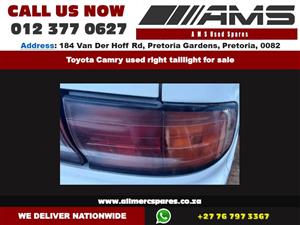 Toyota Camry used right taillights for sale 