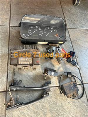 VW polo Classic 1.6i lock set for sale WhatsApp or call 