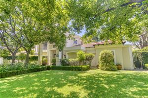 Executive Residence in secure Cedar Lakes Lifestyle Estate