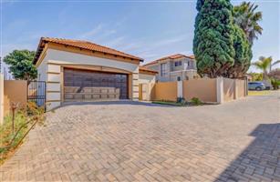 House For Sale in Mulbarton