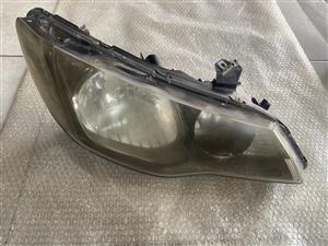 2008 HONDA CIVIC SEDAN HEADLIGHT RIGHT SIDE FOR SALE. IN EXCELLENT CONDITION