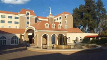 Hotel For Sale in Vaalkop AH