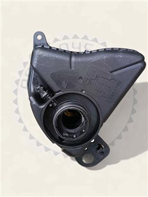 BMW WATER 5/6/7 SERIES WATER BOTTLE/RESERVOIR /EXPANSION TANK AVAILABLE FOR SALE