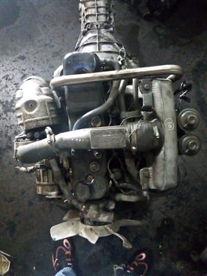 ISUZU PICKUP  2.5L  TURBO 4JA1 ENGINE