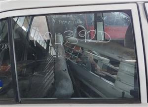 DAIHATSU CUORE LEFT REAR WINDOW