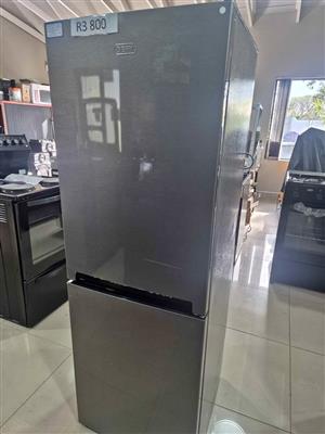 DEFY 247L FRIDGE FREEZER  