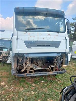 Cummins ism 420 engine available