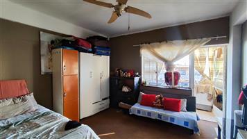 One bedroom apartment in central Boksburg with easy access to amenities