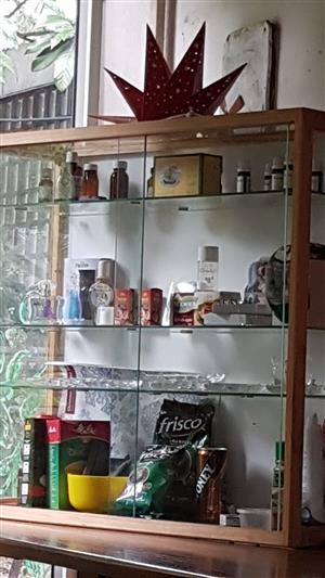 Superbly well- built Display Cabinet