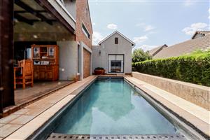 Modern Country Style Living at it's Best!!!