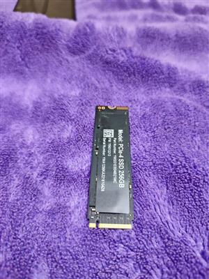 Huawei OEM 256GB PCIe 4.0 NVMe M.2 2280 SSD