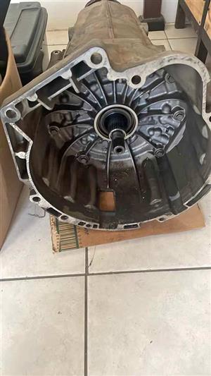 BMW E90 320I AUTOMATIC GEARBOX, TORQUE CONVERTER, AUTO FLOOR SHIFT, LINKS & COMPLETE WIRING LOOM