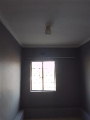 NICE SMALL BACHELOR FLAT AVAILABLE TO RENT IMMEDIATE – BOKSBURG NORTH