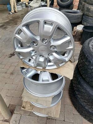 Ford Ranger 16" (WITH USED TYRES)
